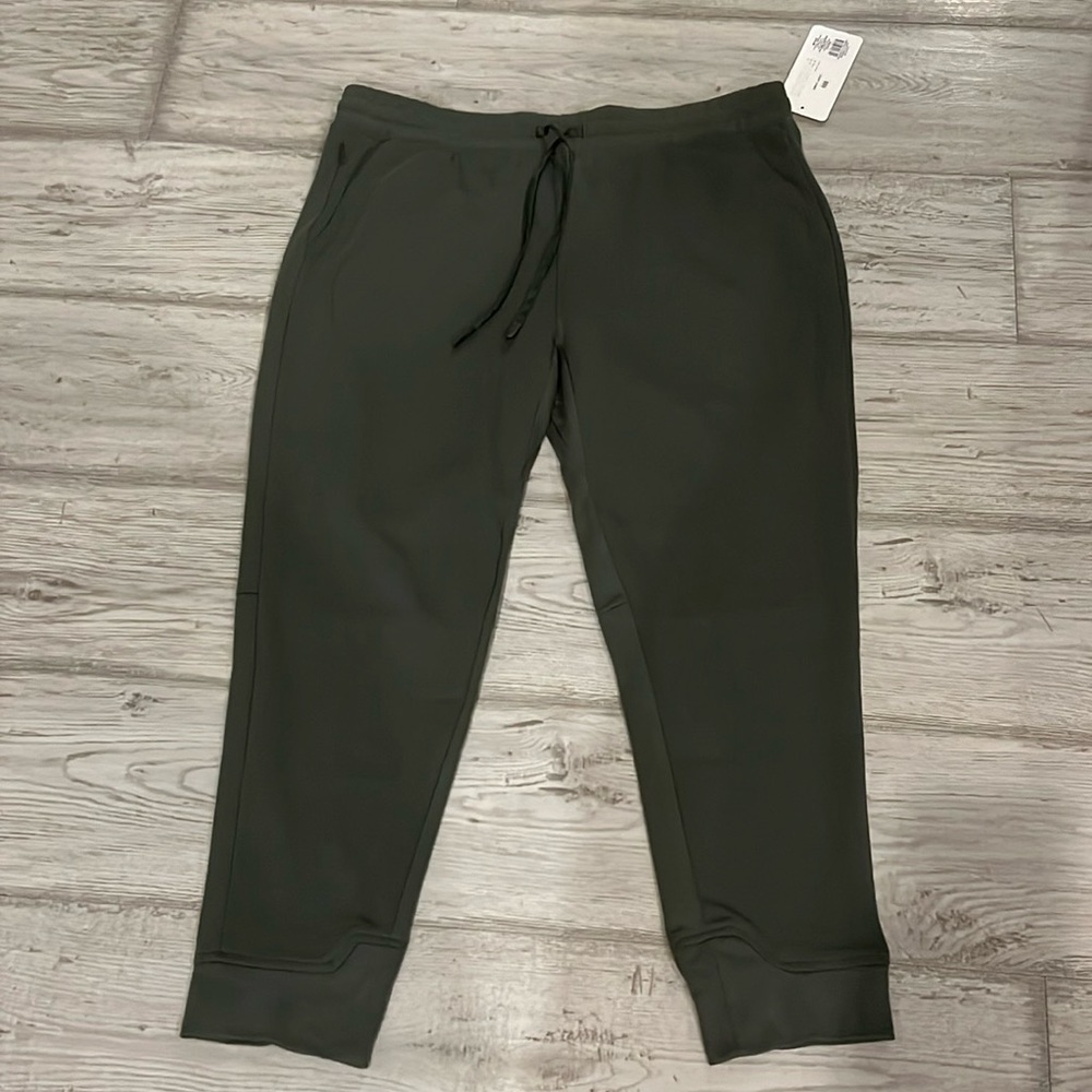 Cory Vines Men's Drawstring Luxe Touch Joggers with 3 Pockets Olive  Size XL